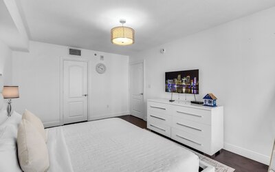 The Club at Brickell Bay