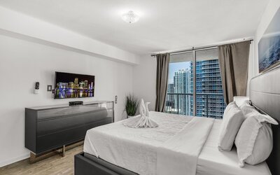 The Club at Brickell Bay