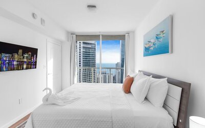 The Club at Brickell Bay