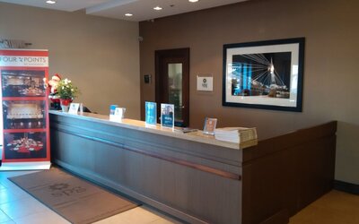 Four Points by Sheraton Winnipeg South