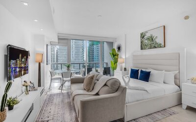 The Club at Brickell Bay