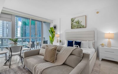 The Club at Brickell Bay