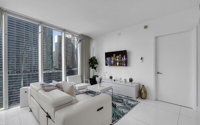 The Club at Brickell Bay