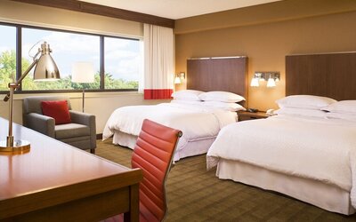 Four Points by Sheraton Winnipeg South