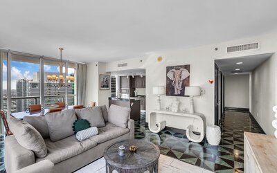 The Club at Brickell Bay