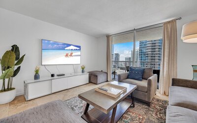 The Club at Brickell Bay