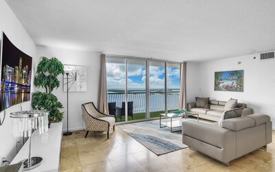 The Club at Brickell Bay