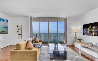 The Club at Brickell Bay
