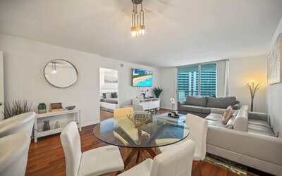 The Club at Brickell Bay