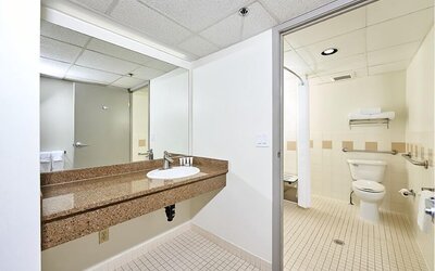 Canad Inns Destination Centre Fort Garry