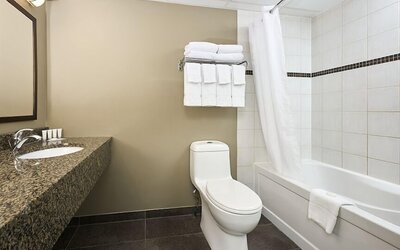 Canad Inns Destination Centre Fort Garry