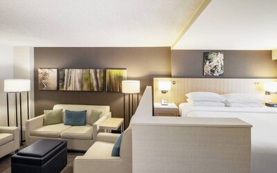 Delta Hotels by Marriott Winnipeg