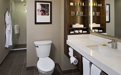 Delta Hotels by Marriott Winnipeg