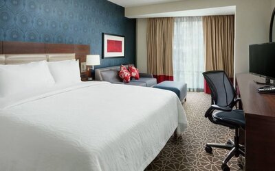 Delux king room with TV and work space at Hilton Garden Inn Washington DC / Georgetown Area.