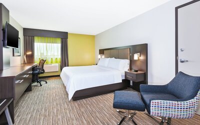 Holiday Inn Express Winnipeg Airport - Polo Park by IHG