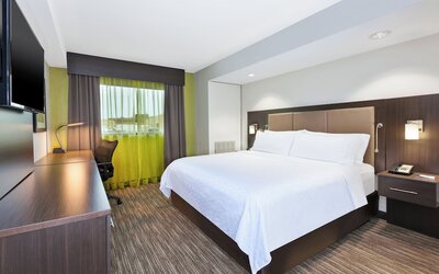 Holiday Inn Express Winnipeg Airport - Polo Park by IHG
