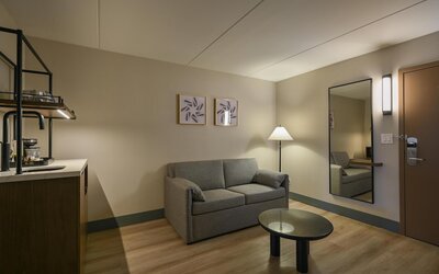 Hilton Winnipeg Airport Suites