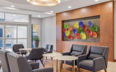 Homewood Suites by Hilton Winnipeg Airport-Polo Park, MB