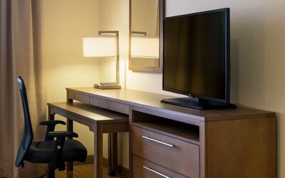 Homewood Suites by Hilton Winnipeg Airport-Polo Park, MB