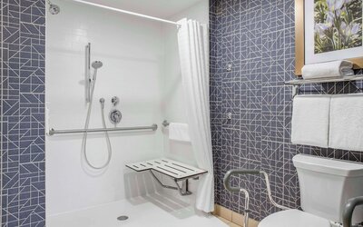 Homewood Suites by Hilton Winnipeg Airport-Polo Park, MB