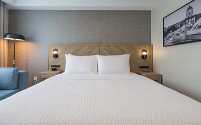 Sandman Signature Winnipeg Airport Hotel & Suites