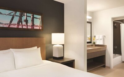 HYATT house Miami Airport