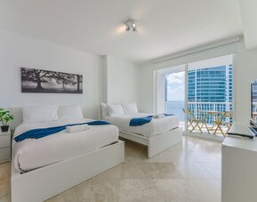The Club at Brickell Bay