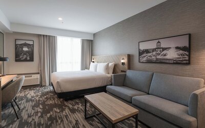 Sandman Signature Winnipeg Airport Hotel & Suites