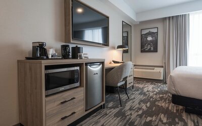 Sandman Signature Winnipeg Airport Hotel & Suites
