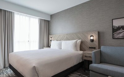 Sandman Signature Winnipeg Airport Hotel & Suites