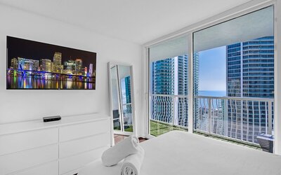The Club at Brickell Bay