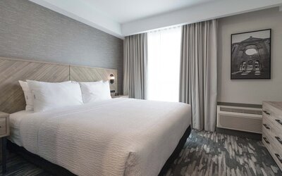 Sandman Signature Winnipeg Airport Hotel & Suites
