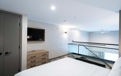 Sandman Signature Winnipeg Airport Hotel & Suites