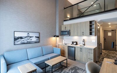 Sandman Signature Winnipeg Airport Hotel & Suites