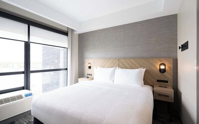 Sandman Signature Winnipeg Airport Hotel & Suites