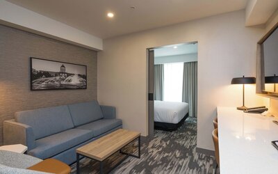 Sandman Signature Winnipeg Airport Hotel & Suites