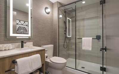 Sandman Signature Winnipeg Airport Hotel & Suites