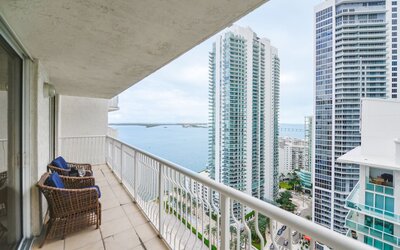 The Club at Brickell Bay
