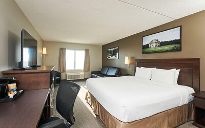 Canad Inns Destination Centre Club Regent Casino Hotel