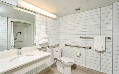 Canad Inns Destination Centre Club Regent Casino Hotel