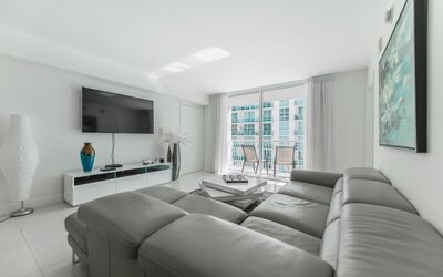 The Club at Brickell Bay