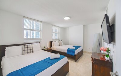 The Club at Brickell Bay