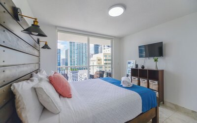 The Club at Brickell Bay
