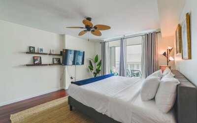 The Club at Brickell Bay