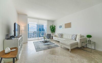 The Club at Brickell Bay