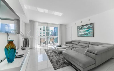 The Club at Brickell Bay