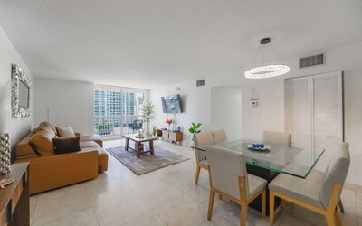 The Club at Brickell Bay