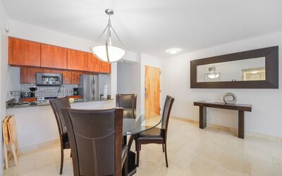The Club at Brickell Bay