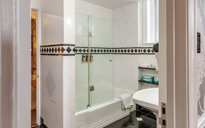 The Fort Garry Hotel, Spa and Conference Centre, an Ascend Collection Hotel