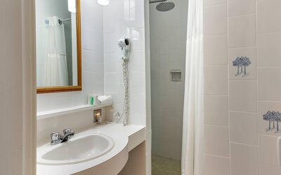 The Fort Garry Hotel, Spa and Conference Centre, an Ascend Collection Hotel